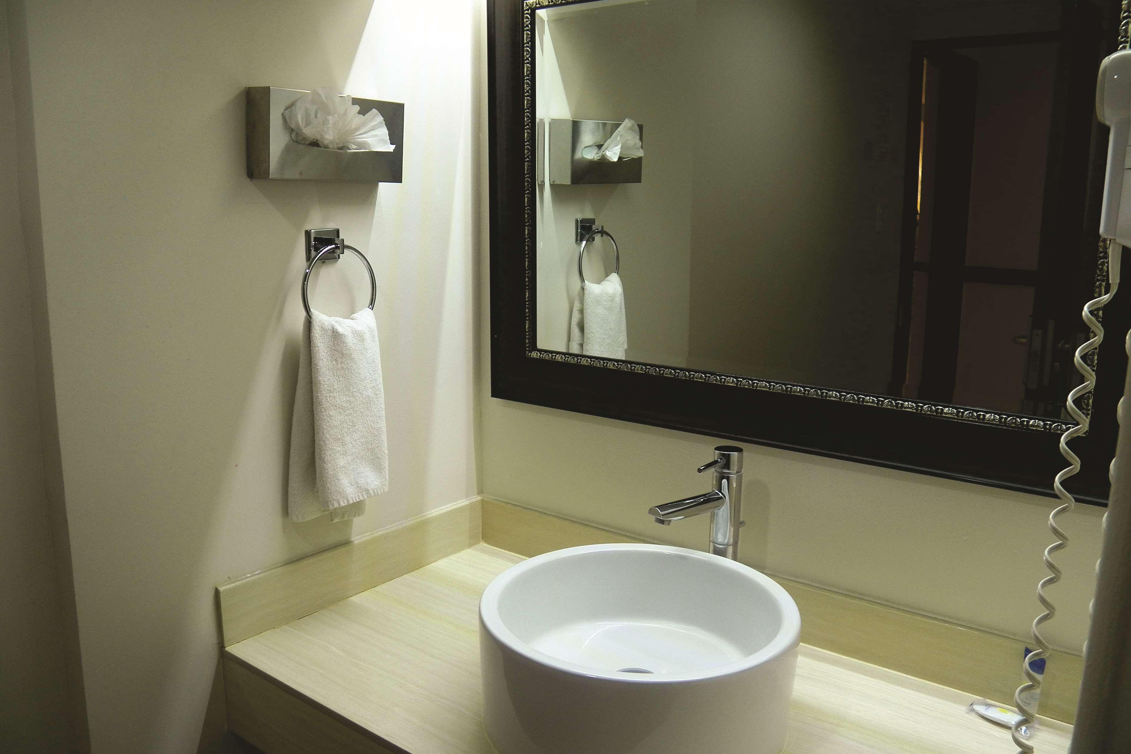 Best Western Hotel Plaza Matamoros Εξωτερικό φωτογραφία