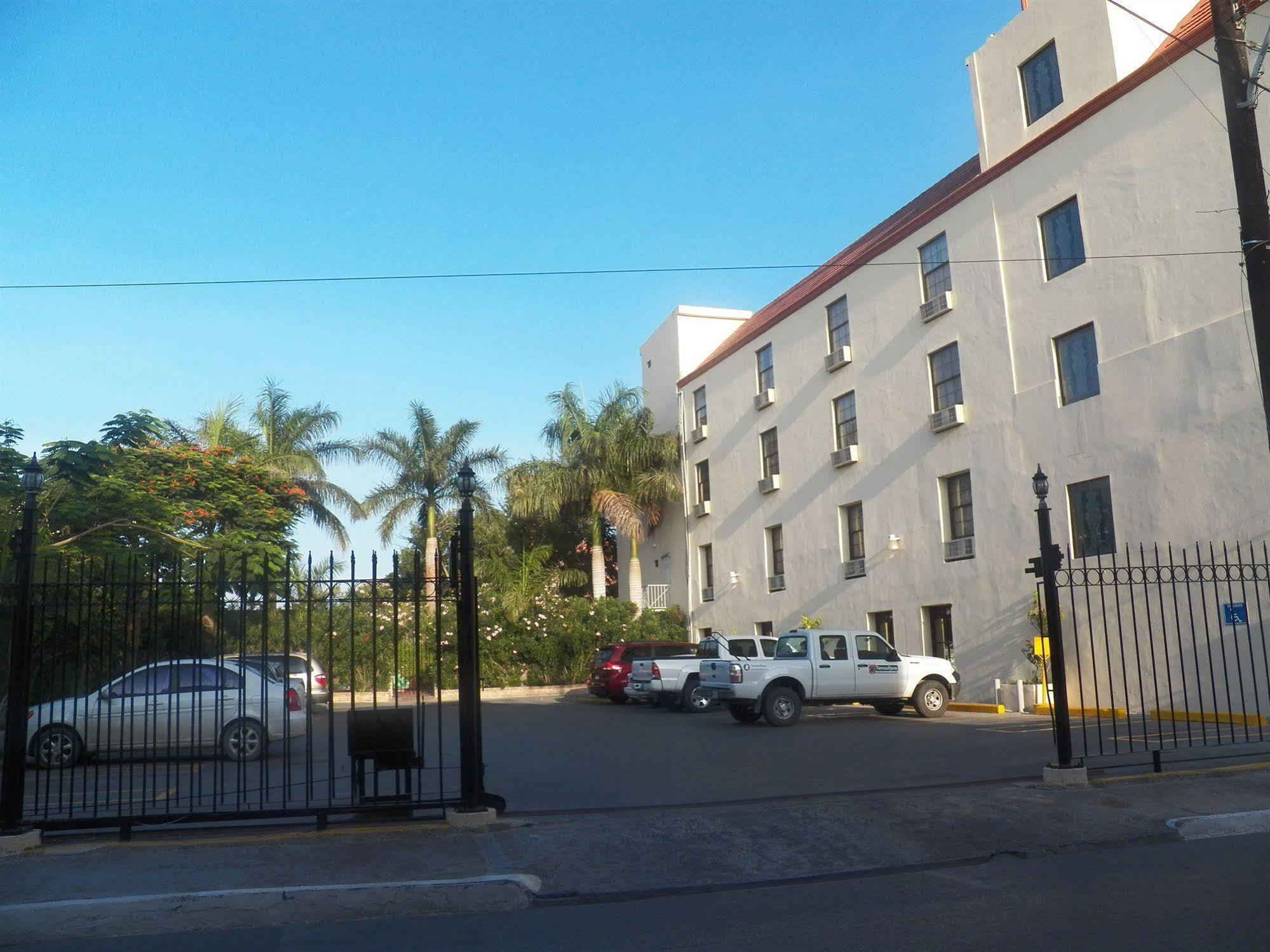 Best Western Hotel Plaza Matamoros Εξωτερικό φωτογραφία
